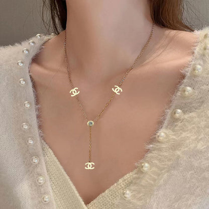 Xiaofeng clavicle pendant lbcase