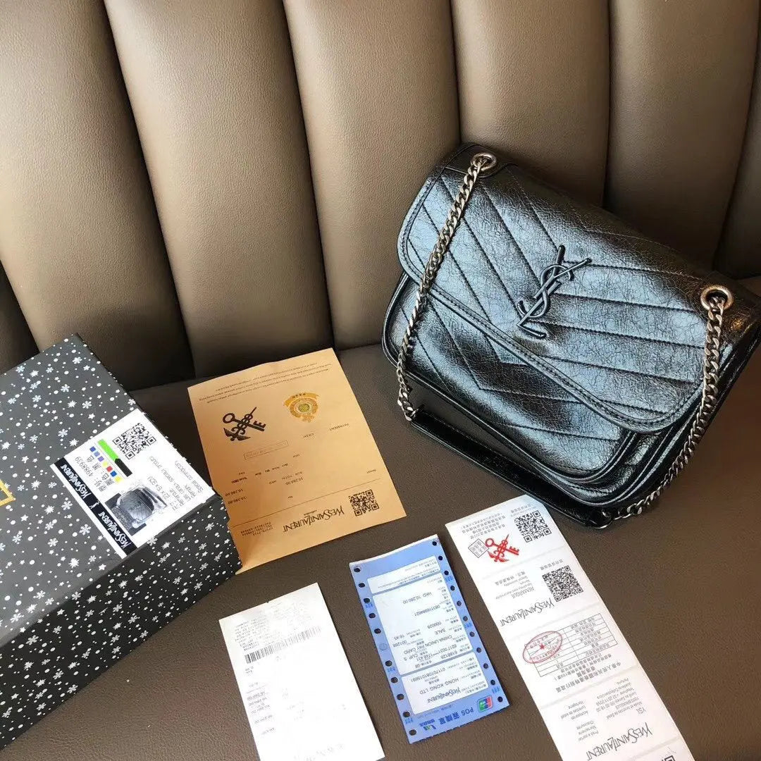 Medium  Shoulder Bag lbcase