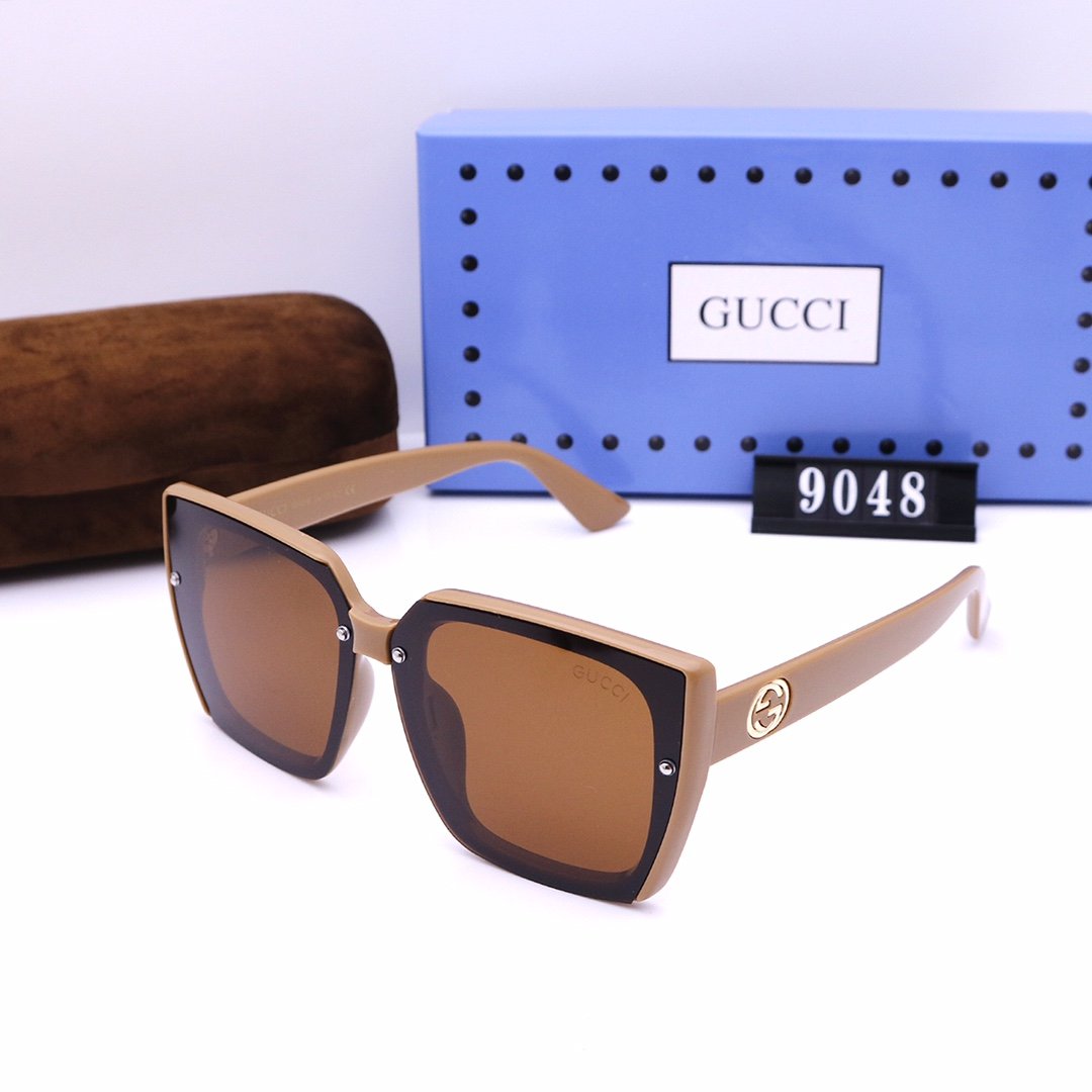 TRENDY SUNGLASSES FOR MEN AND WOMEN lbcase