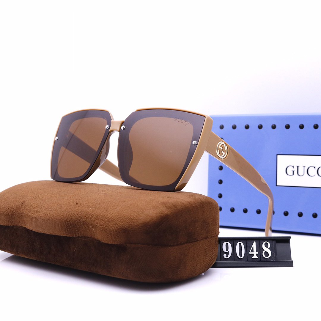 TRENDY SUNGLASSES FOR MEN AND WOMEN lbcase
