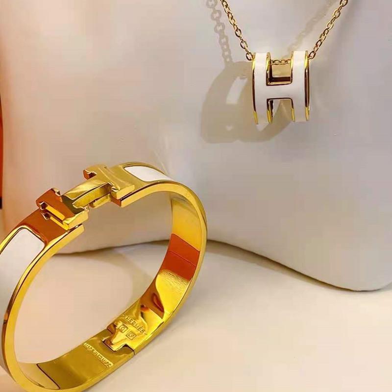 Fashion Luxury Necklace and Bracelet Set lbcase