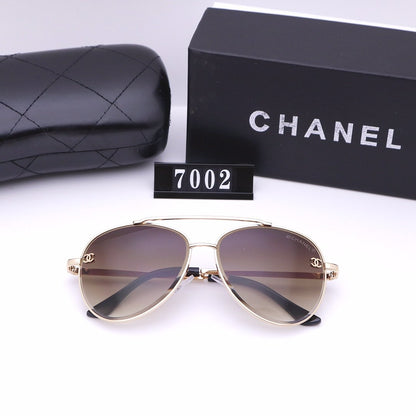 Classical Fashion Women Sunglasses lbcase