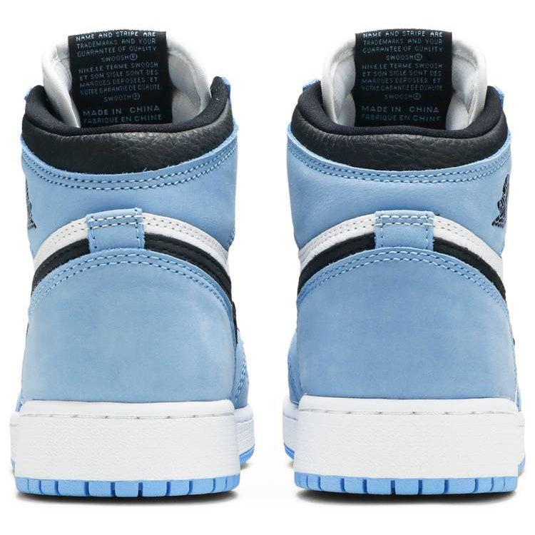 Nike Air Jordan 1 Retro High OG GS 'University Blue'.