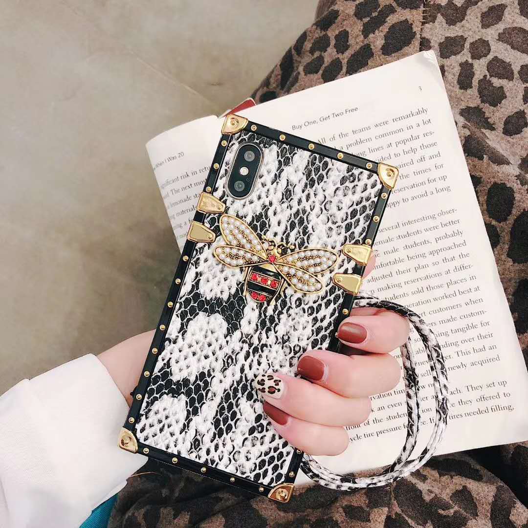 Serpentine Bee Phone Case lbcase