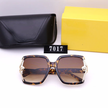 2021 Fashion Women Sunglasses lbcase