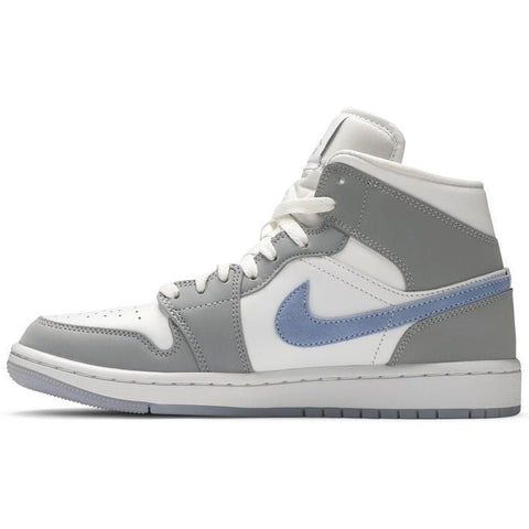 Nike Wmns Air Jordan 1 Mid "Wolf Grey"