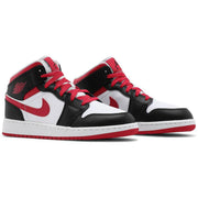 Nike Air Jordan 1 Mid GS 'White Very Berry'