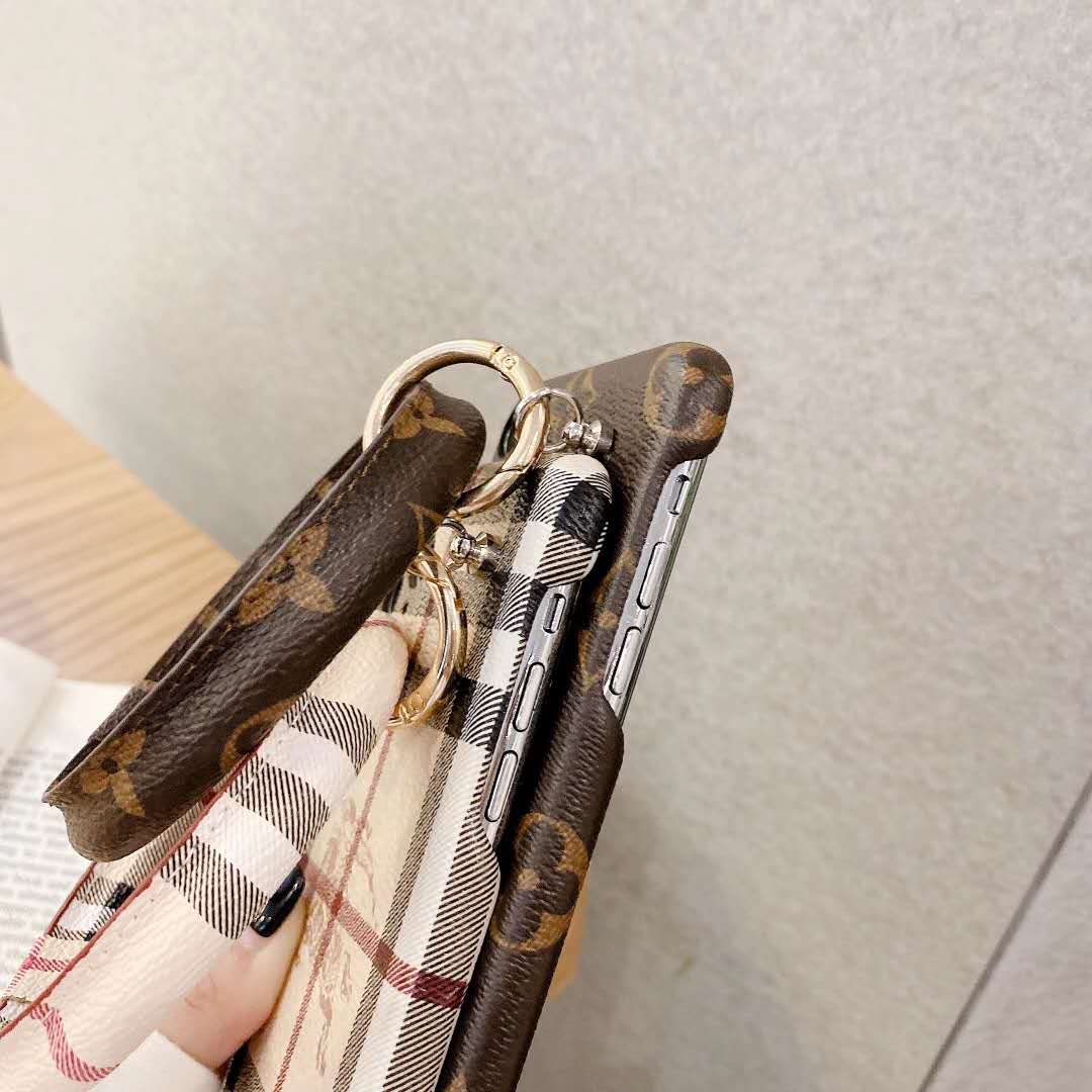 Fashion Bracelet Phone Case lbcase