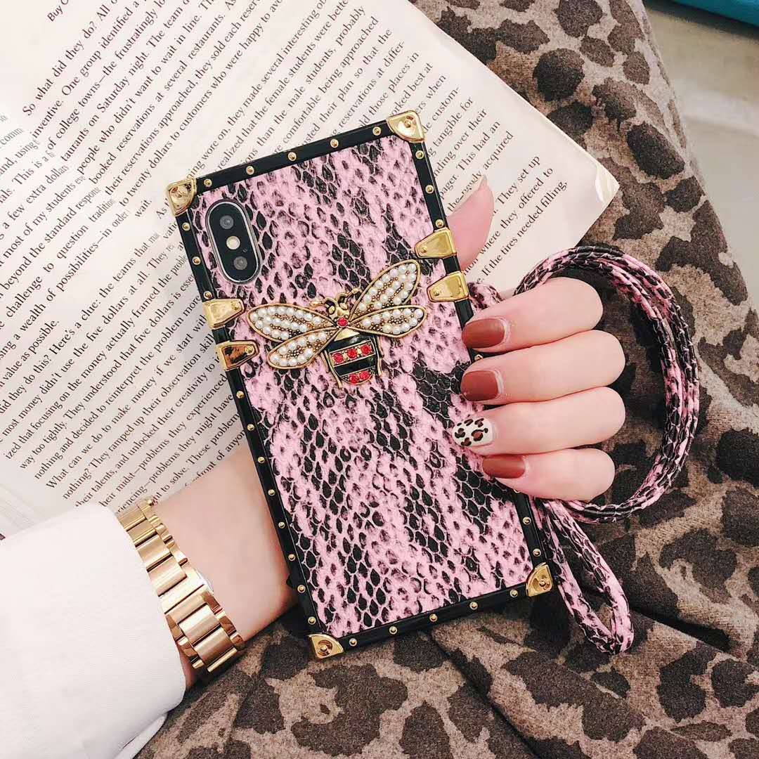 Serpentine Bee Phone Case lbcase