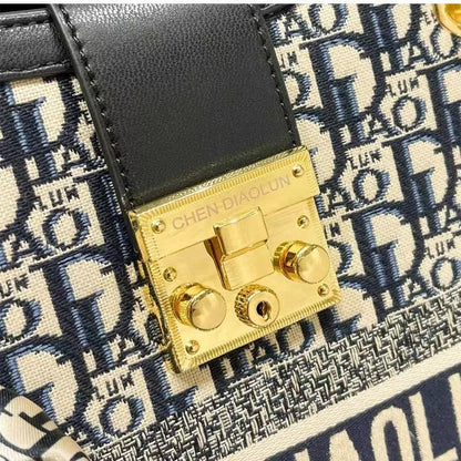 New Luxury embroidery large capacity cortex Handbag