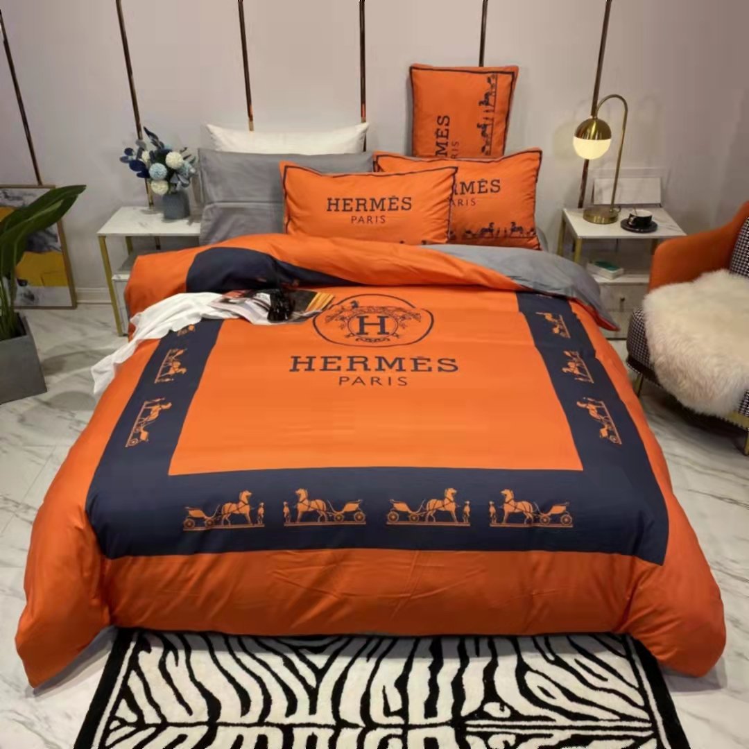 Fashion Comfortable cotton four-piece Bedding Set lbcase
