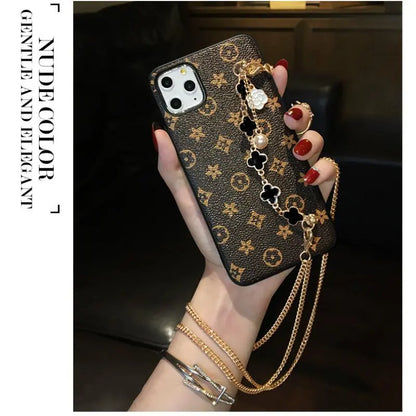 Retro flower diagonal back chain phone case lbcase