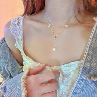Xiaofeng clavicle pendant lbcase