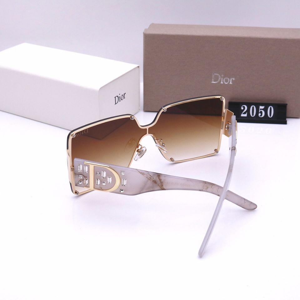 2021 Fashion Classical Women Sunglasses di lbcase
