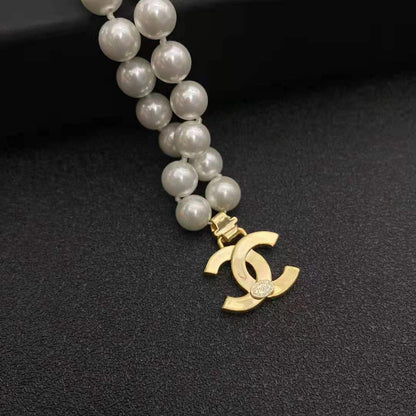 Jennie Same Pearl Necklace lbcase
