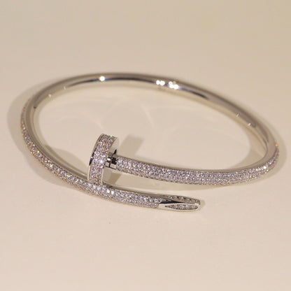 Round Brilliant Diamond Bracelet lbcase