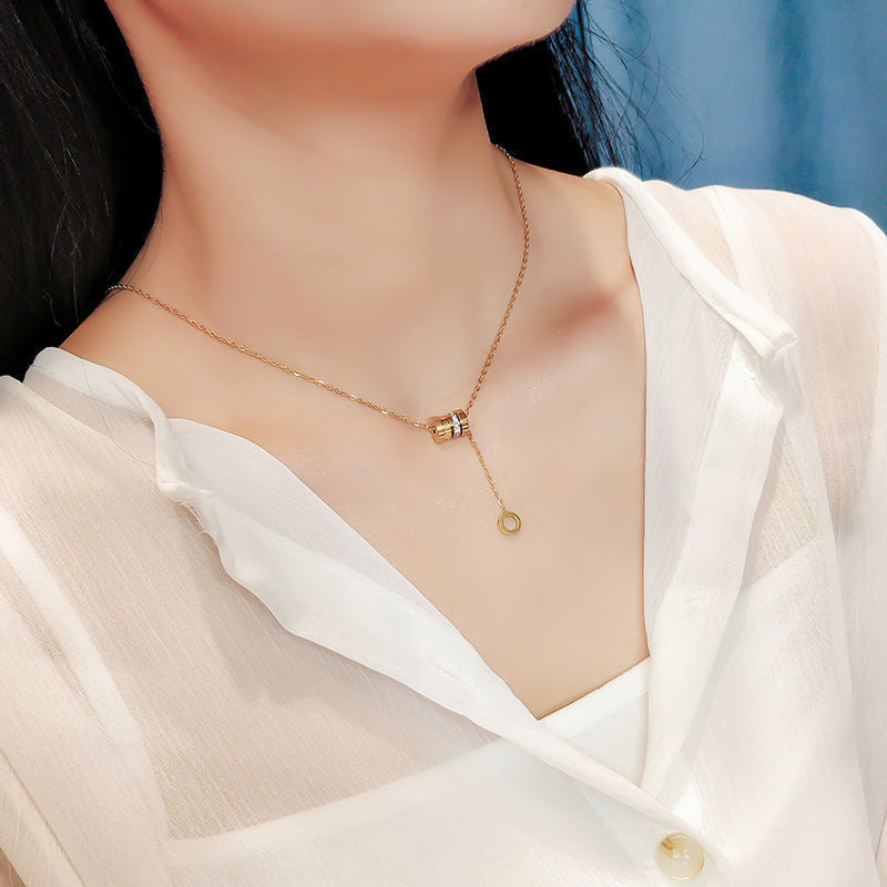 Fading titanium steel waist pendant necklace lbcase