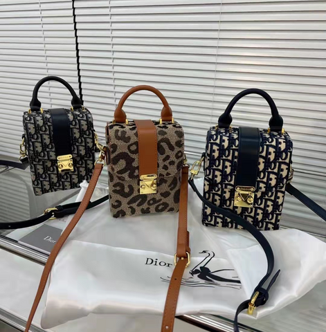 Crossbody metal button universal mobile phone bag