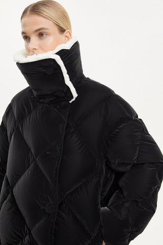 Queen Powder Black