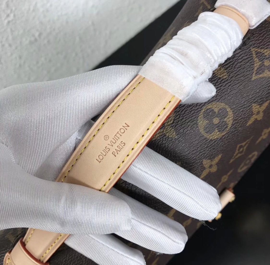 Classic handBag lbcase