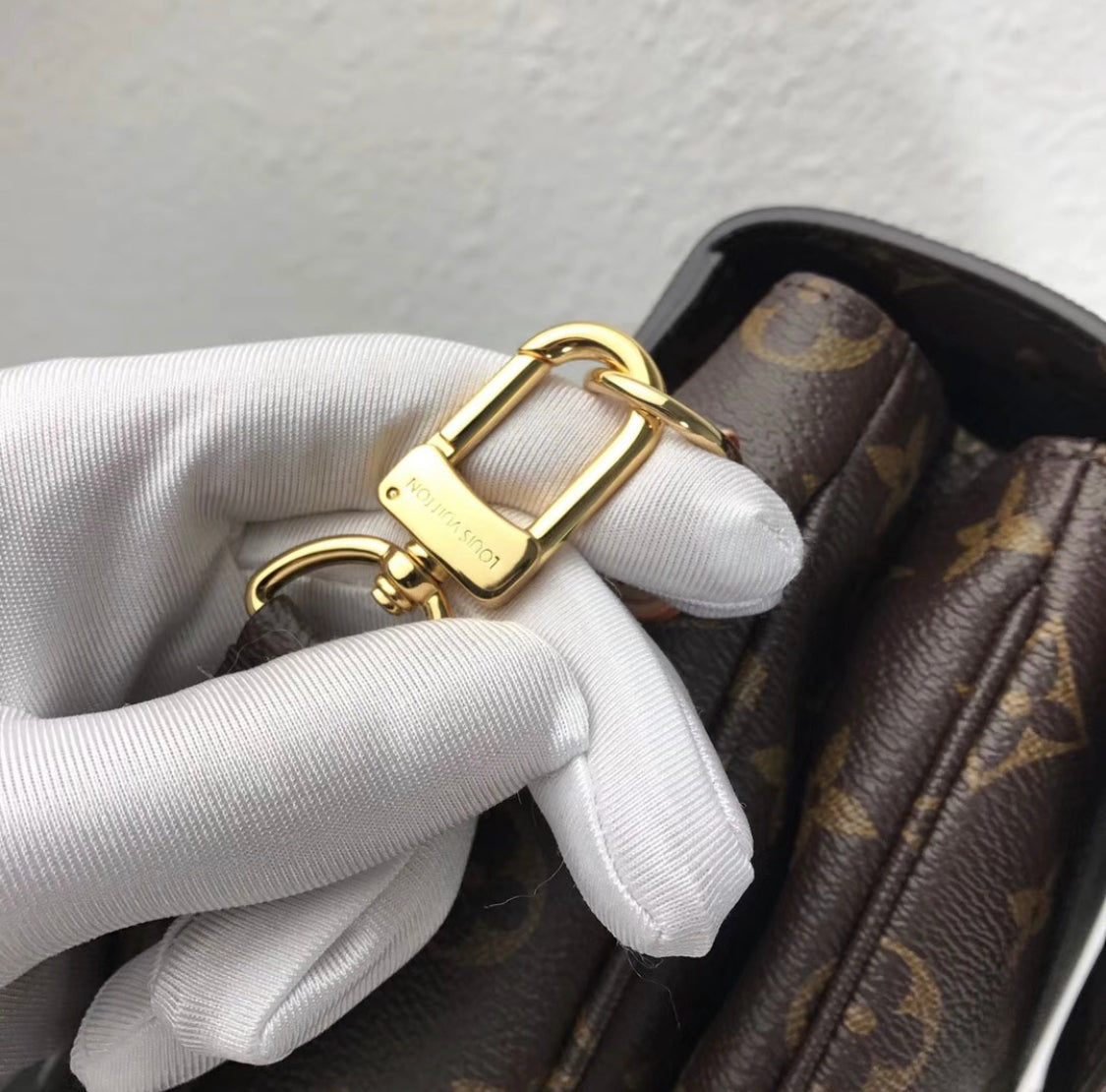 Classic handBag lbcase