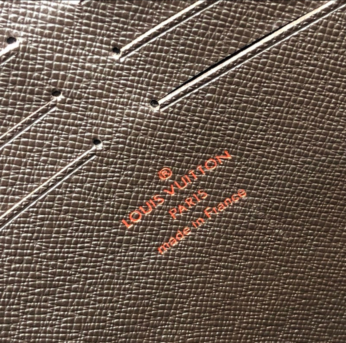 LV Classic Pochette lbcase
