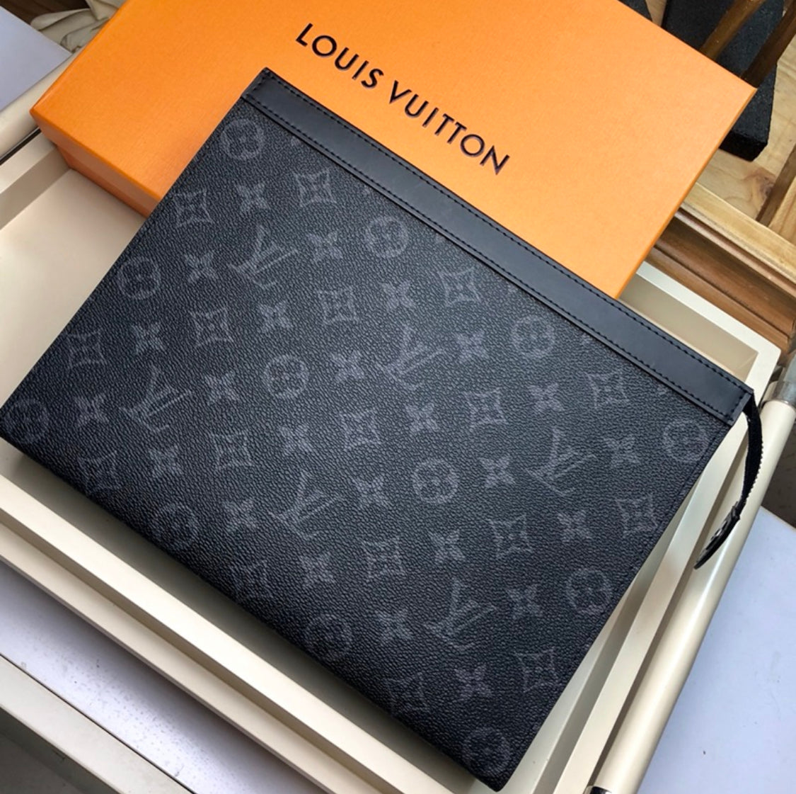 Classic Pochette lbcase