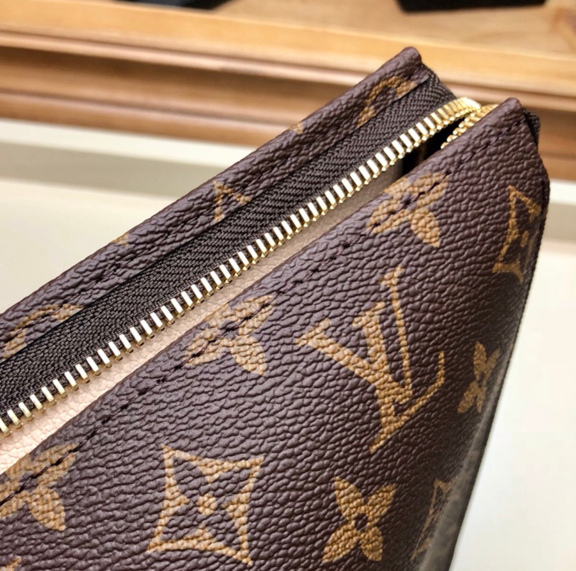 Classic Pochette lbcase