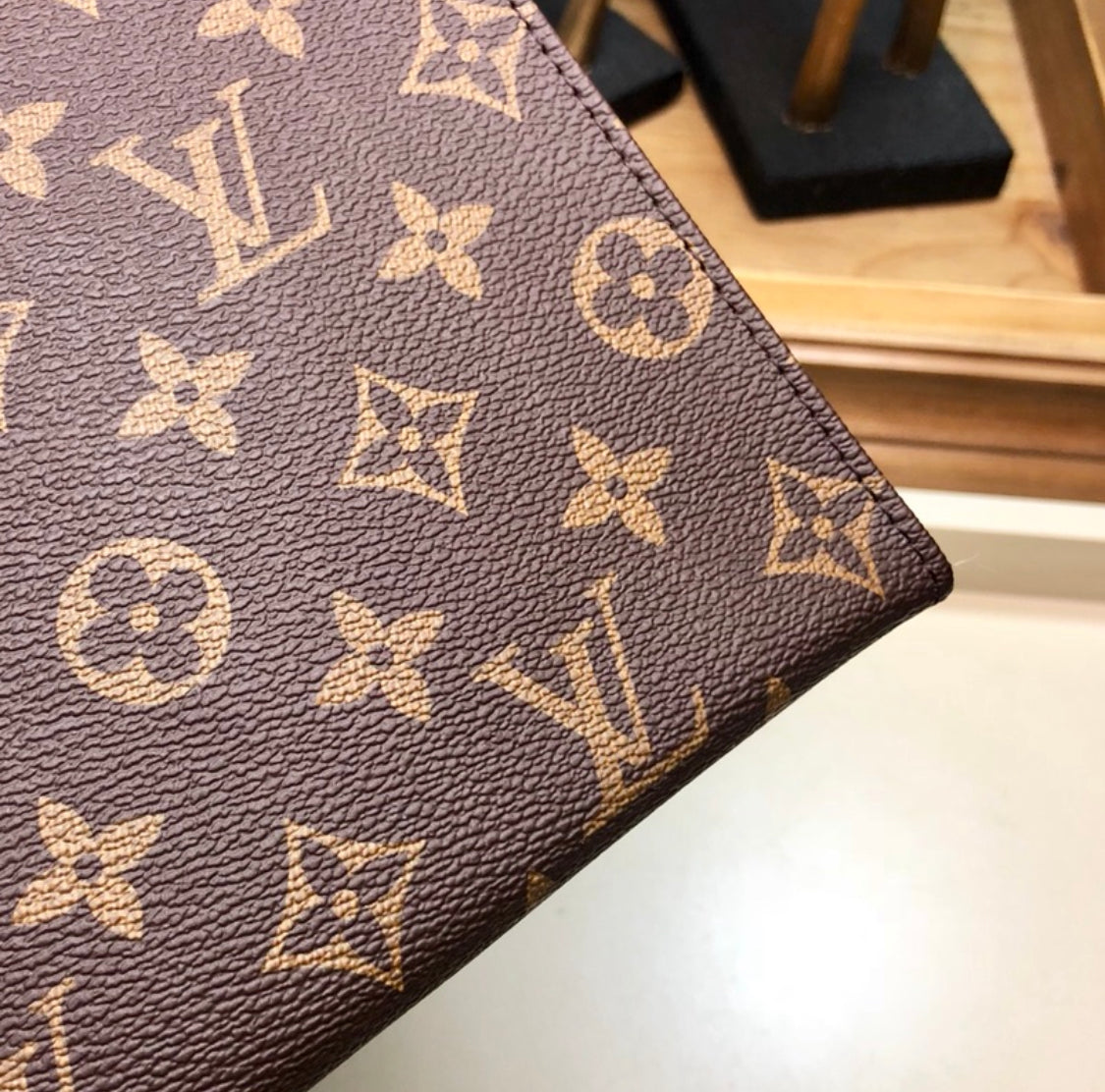 Classic Pochette lbcase