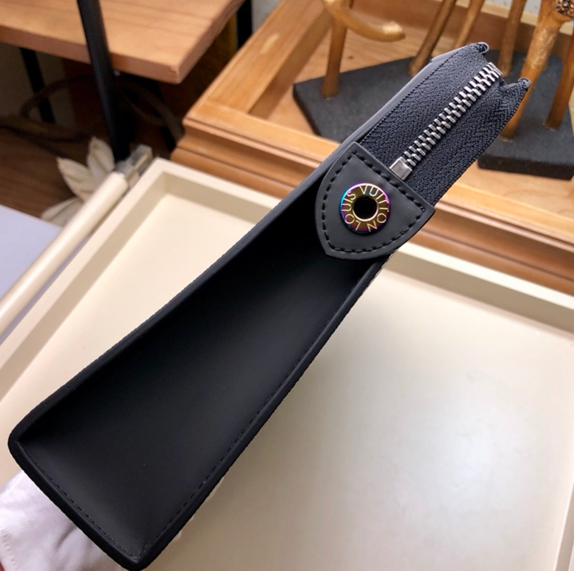 Classic Pochette lbcase