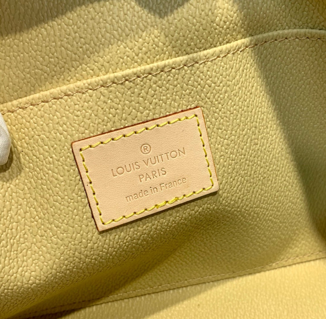 Classic Pochette lbcase
