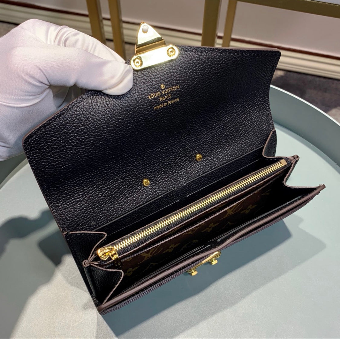 Wallet lbcase