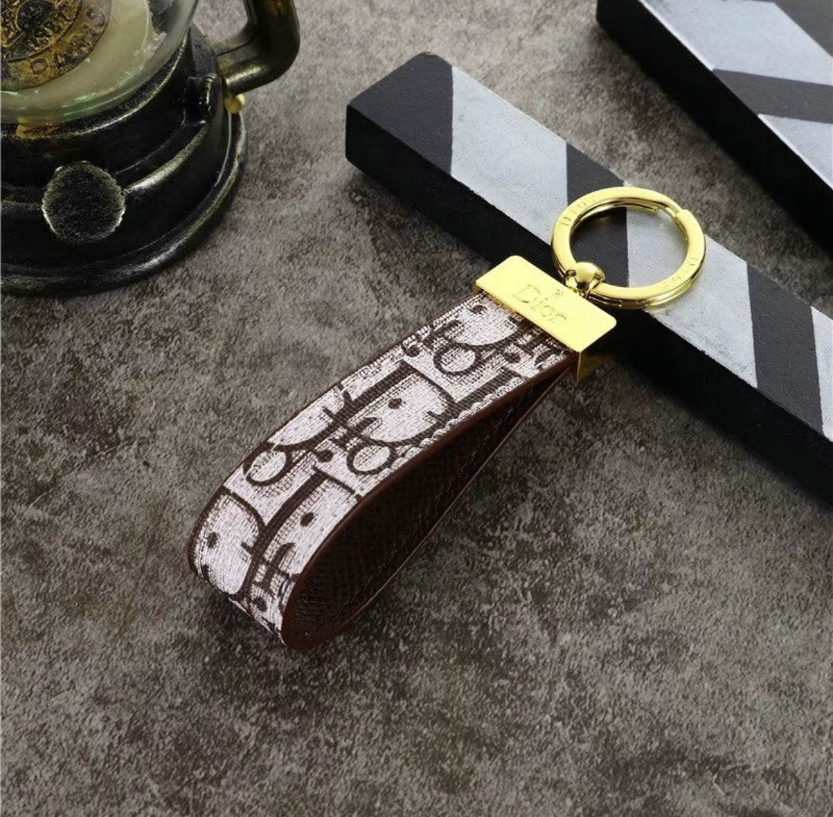 Dior Keychain lbcase