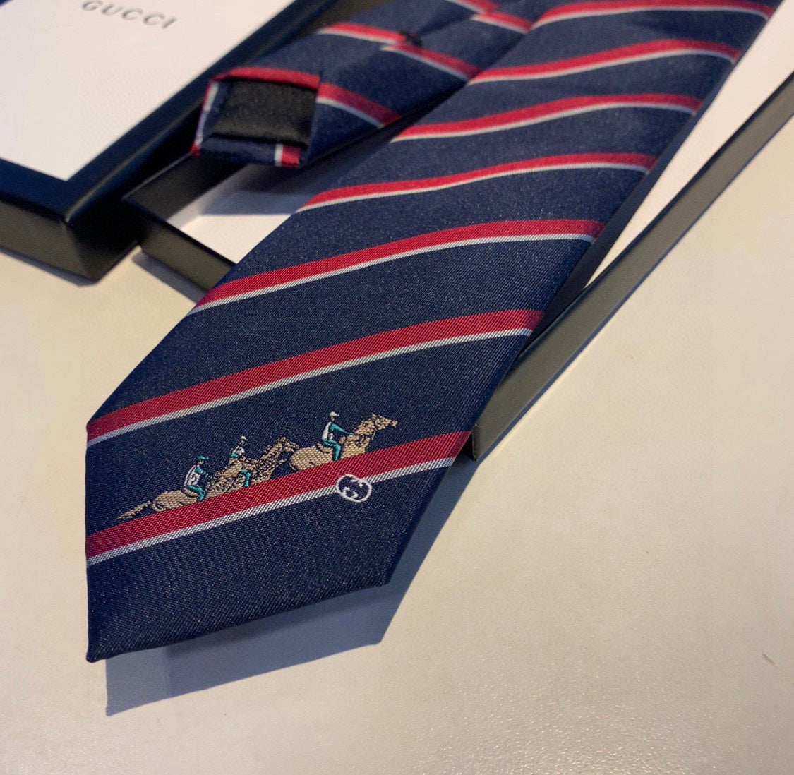 gucci necktie lbcase