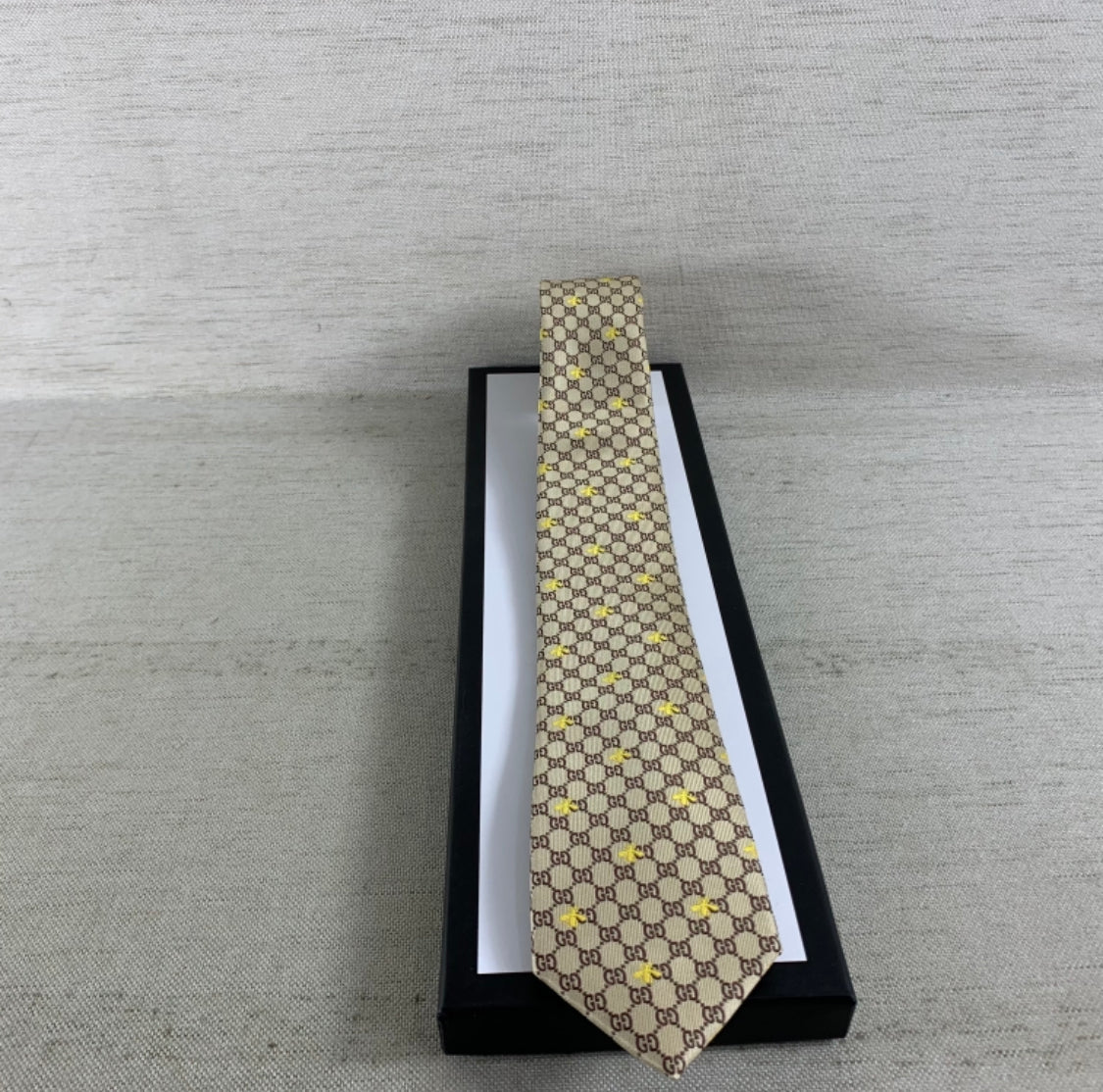gucci necktie lbcase