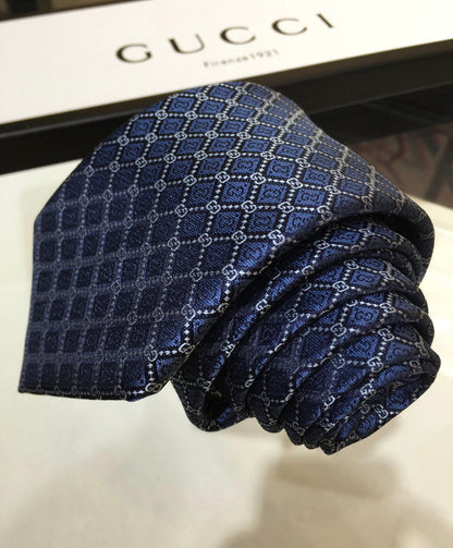 gucci necktie lbcase