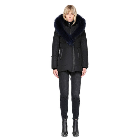 Adali Down Jacket with Natural Fur Signature Mackage Collar - Women's|-|Manteau Adali en duvet à col signature Mackage en fourrure naturelle - Femme