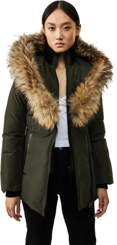 Adali Down Jacket with Natural Fur Signature Mackage Collar - Women's|-|Manteau Adali en duvet à col signature Mackage en fourrure naturelle - Femme