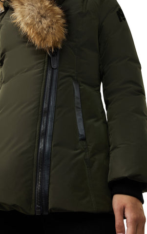 Adali Down Jacket with Natural Fur Signature Mackage Collar - Women's|-|Manteau Adali en duvet à col signature Mackage en fourrure naturelle - Femme