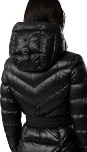 Calina Maxi Lightweight Down Coat with Sash Belt - Women's|-|Manteau Calina long de duvet léger avec ceinture - Femme