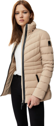 Patsy Stretch Light Down Jacket with Natural Fur - Women's|-|Manteau Patsy en duvet léger et extensible à fourrure naturelle amovible - Femme