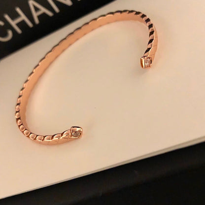 High-end CRUSH Series Bracelet lbcase