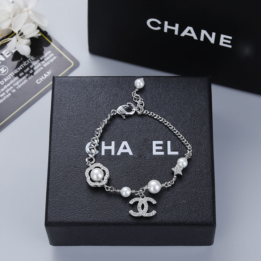 Xiaojia Camellia Bracelet lbcase