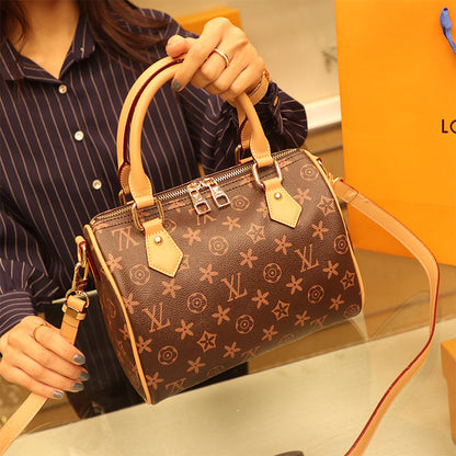 2022 new leather reading pillow handbag lbcase