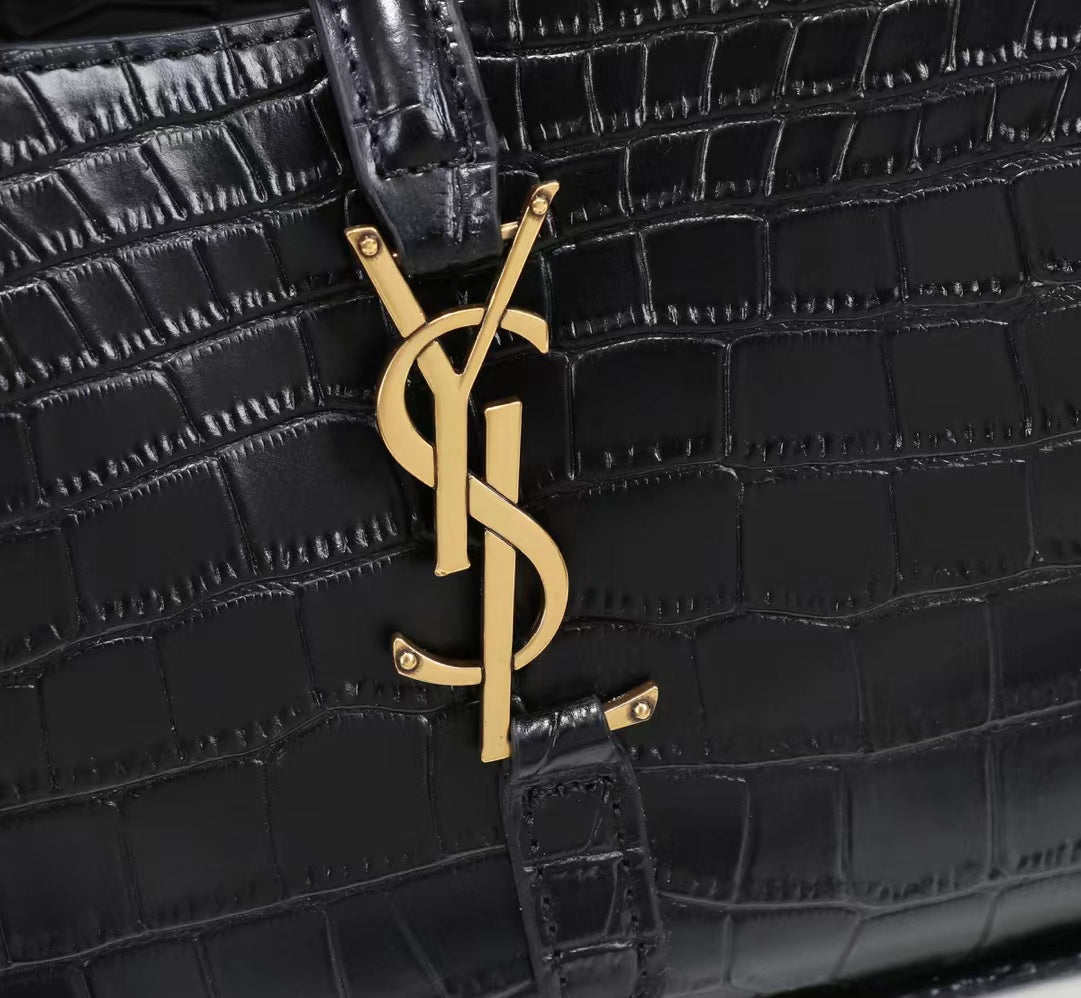 2022 SL Handbags -- 57