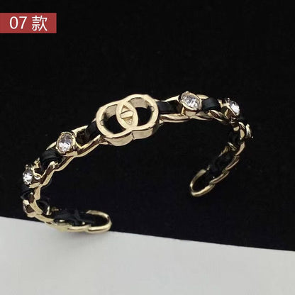 New diamond inlaid bracelet in 2022
