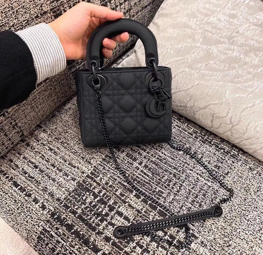 MEDIUM LADY BAG lbcase