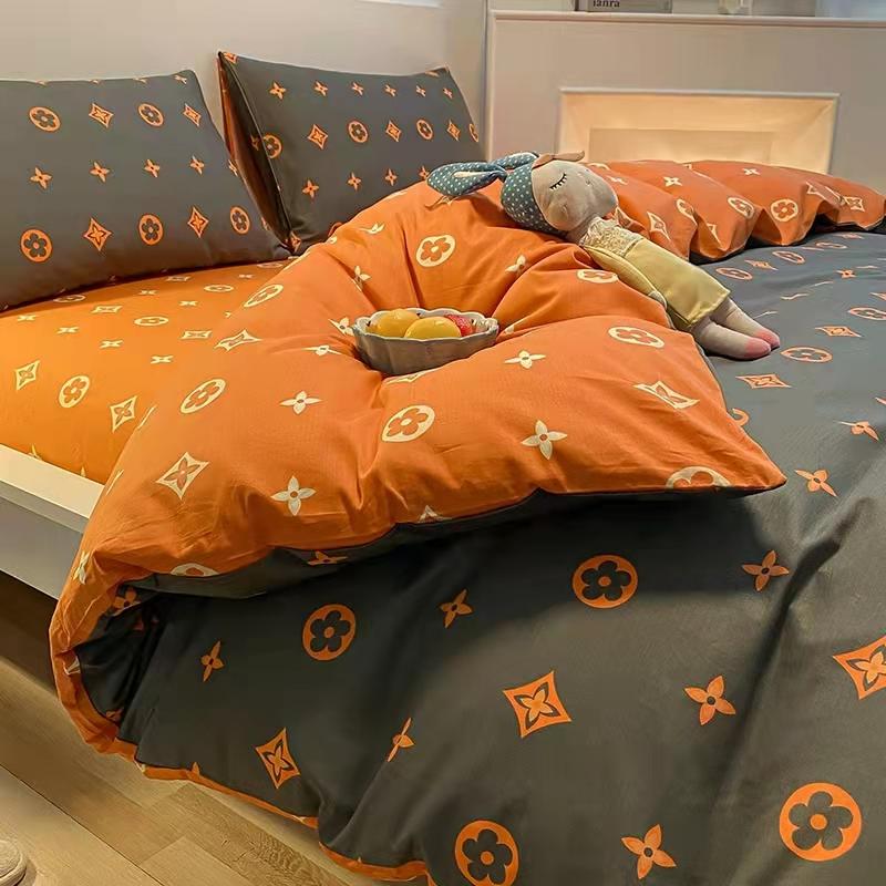 Luxury Quilt Cover Four-Piece Set With Bed Sheet Pillowcase lbcase