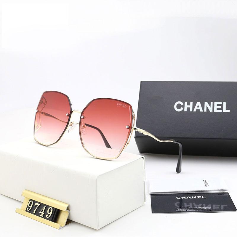 GRADIENT COLOR WOMEN SUNGLASSES lbcase