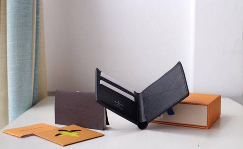 M E N S - L V - W A L L E T - P R E S S E D - L O G O